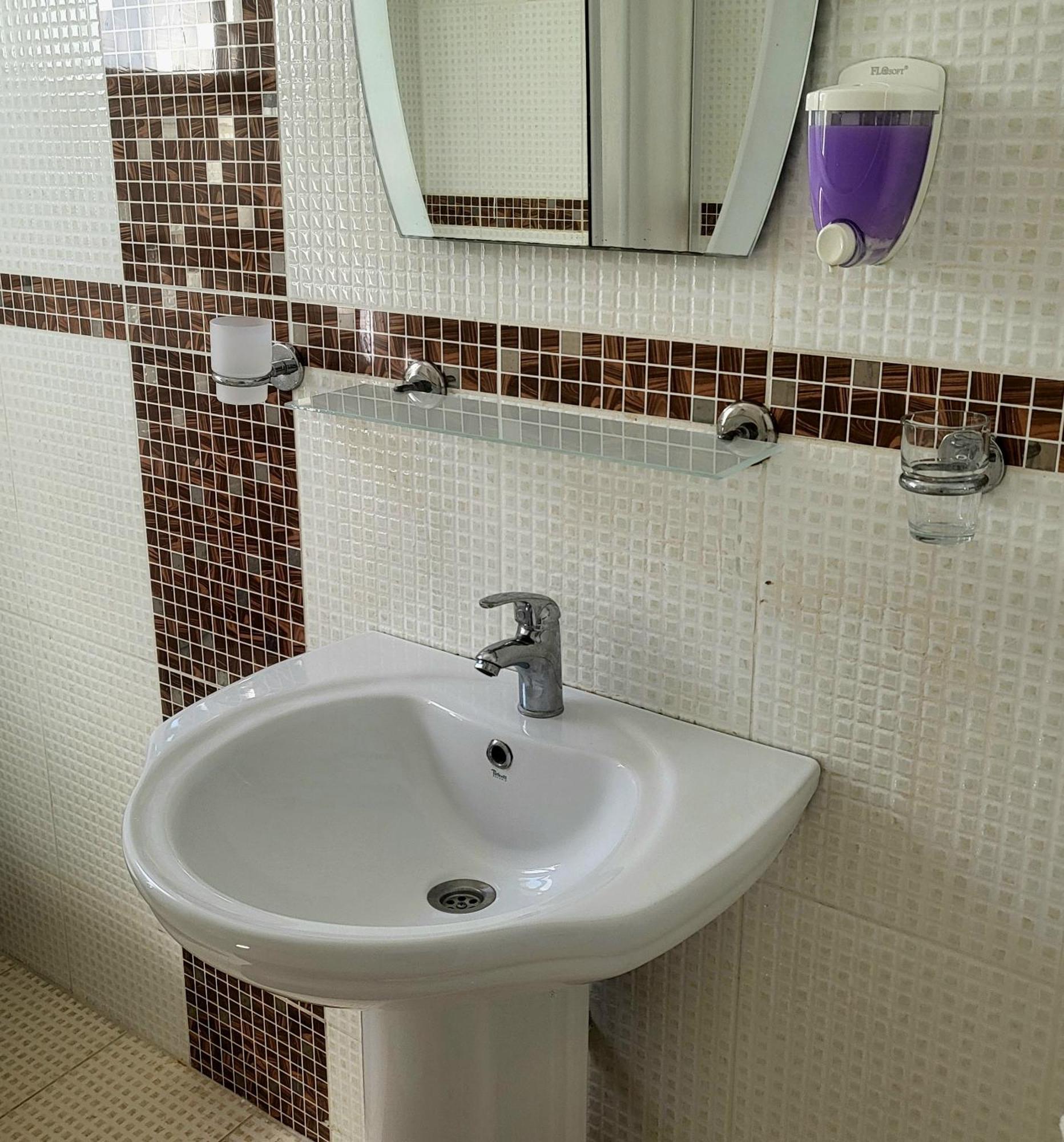 Rix Apartments Kyrenia  Exterior photo
